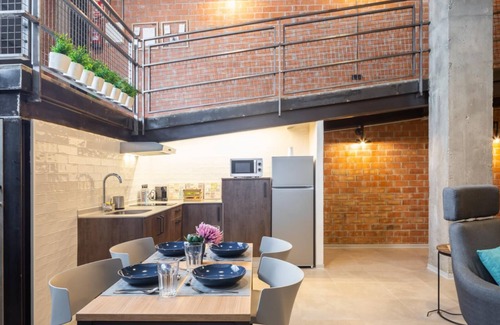 Pobles de l'Oest Apartment | Art Loft 06 'Travelling Light' in Valencia