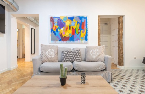 Malasana Apartment | ART-POP groups, by MONARO*