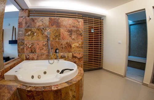 Playa Chachalacas Resort | Artisan Playa Esmeralda Family Beach Hotel
