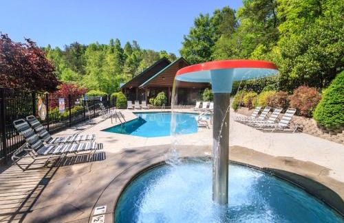Black Bear Falls House | Artistic Mountain