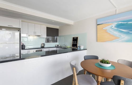 Burnie Apartment | Aruba Apartments: Burnie waterfront & ocean views