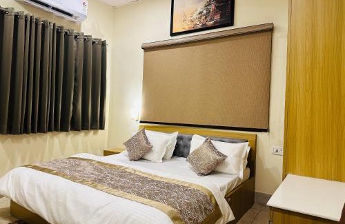 Kakarmatha Bed & Breakfast | Aruna Home Stay