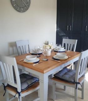 Inishmacatreer Apartment | Ashford Villa -Cottage 2