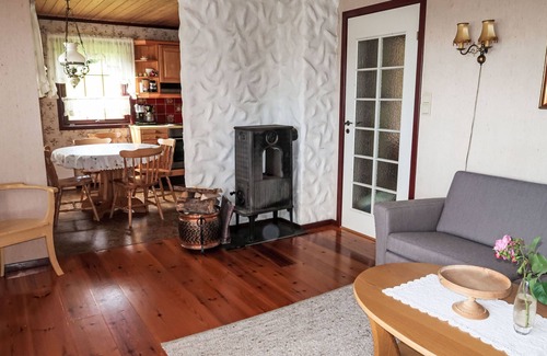 Uggdalseidet House | Askelund by Interhome