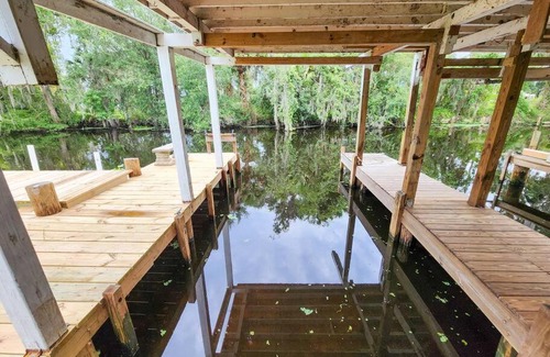 Astor House | Astor River House with 2 private boat slips