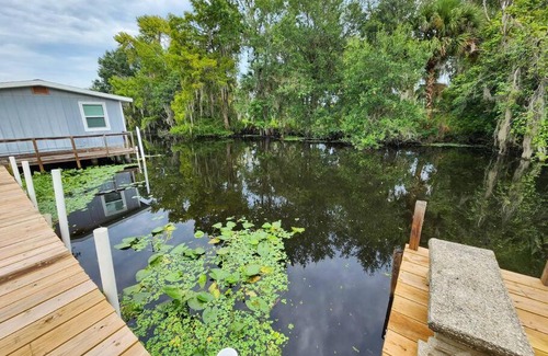 Astor House | Astor River House with 2 private boat slips