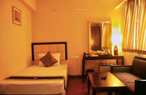 Dharmatala Hotel | Astoria Hotel