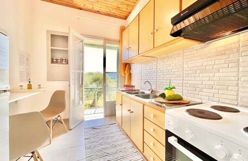 Astrakeri Villa | Astra Beach House in Astrakeri Bay
