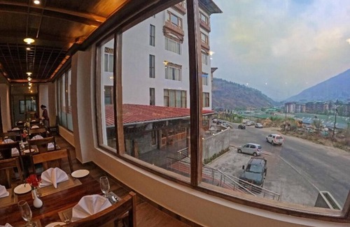 Thimphu House | Asura Hotel - Suite Room