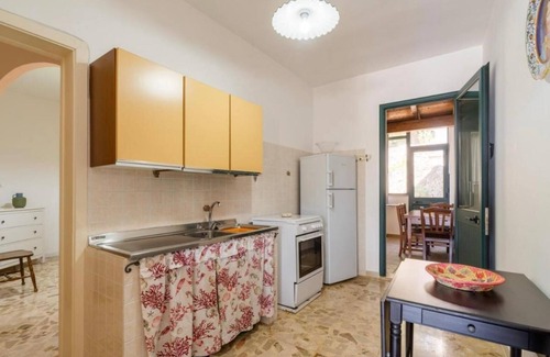 Diso House | At 50 MT from the Acquaviva cove and the Ficò lido here is Casa Vacanza Nilde.