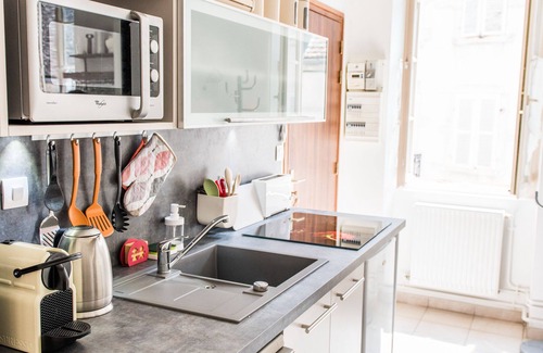 Beaune City Centre Apartment | AT BARBARA, BEAUNE, HISTORICAL CENTER