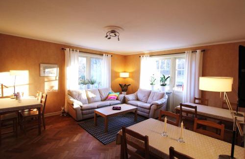 Vastra Frolunda Bed & Breakfast | At Home Bed & Breakfast