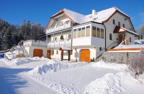 Pfarrkirchen im Muehlkreis Apartment | 25 m² Apartment ∙ 2 guests
