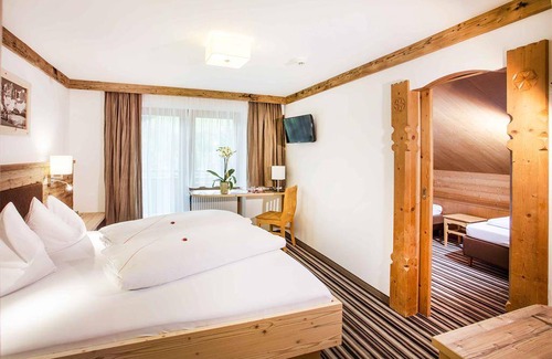 Scheffau am Wilden Kaiser Hotel | 50 m² Hotel ∙ 1 bedroom ∙ 6 guests