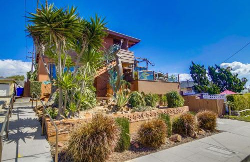 North Pacific Beach House | At The Beach