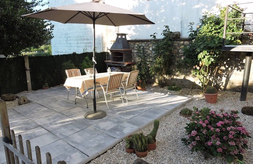 Iturmendi Cottage | At the foot of three natural parks this cozy and comfortable rural house.