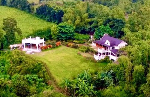 Alitagtag House | Ataalaya Farmhouse