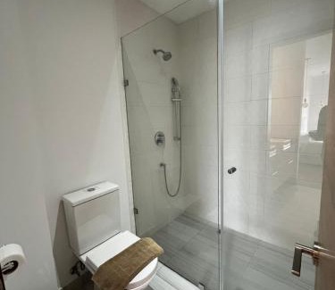 La Carolina Apartment | Atelier, modern suite La Carolina
