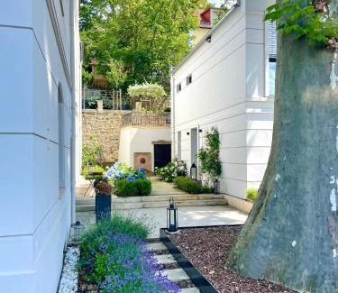 Loschwitz Villa | Atelierhaus in Dresden Loschwitz