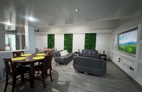 San Joaquin de Flores House | Atenea House