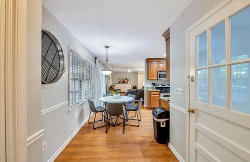 East Cobb House | ATH - Walton HS - Ranch - Fenced (Mockingbird)