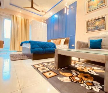 Sector 62 Apartment | Atha luxury studio