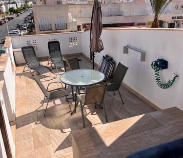 Puerto Rey Apartment | Atico Helena con solarium y jacuzzi privado en Laguna Beach