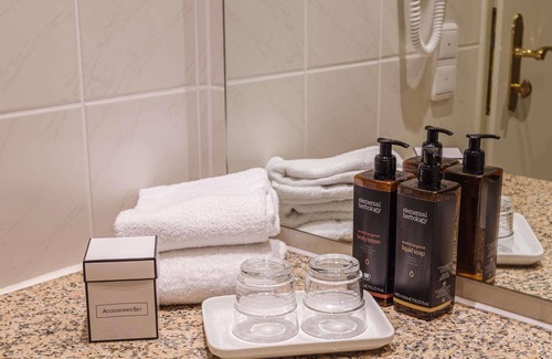 Schwaig Hotel | Atomis Hotel Munich Airport by Mercure