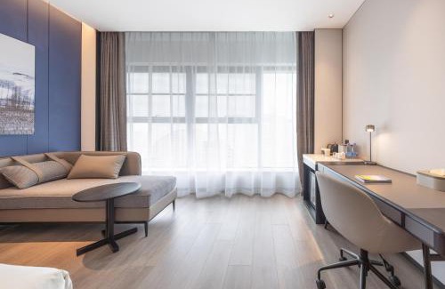 Meishan Hotel | Atour Hotel Meishan Pengshan North Railway Station