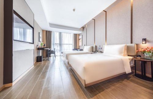 Yu Hua Tai Hotel | Atour Hotel Nanjing Software Avenue Metro Station