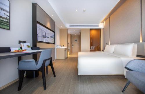 Yu Hua Tai Hotel | Atour Hotel Nanjing Software Avenue Metro Station