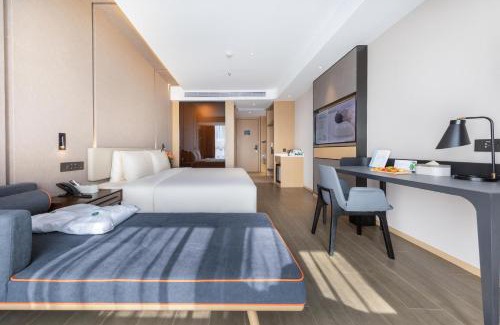 Yu Hua Tai Hotel | Atour Hotel Nanjing Software Avenue Metro Station