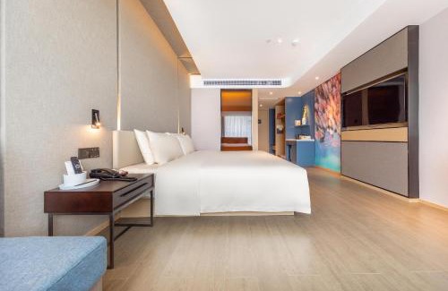 Gangkou Hotel | Atour Hotel Zhongshan North Station V-PARK Plaza