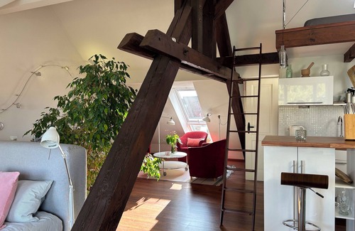 Gete Apartment | Attic studio in the Geteviertel - close to the city, trade fair, university, stadium and Weser cycle path