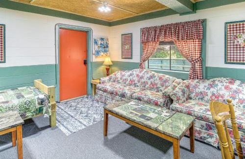 Matewan Apartment | ATV Escape Near Hatfield-McCoy Trails in Matewan!