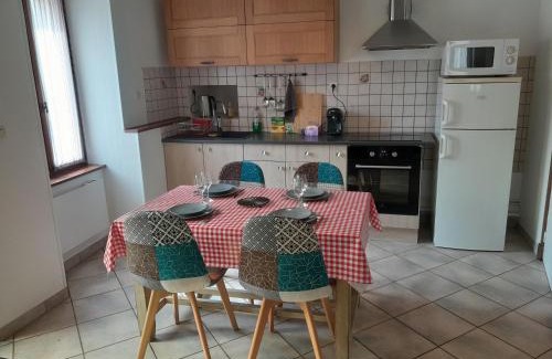 Chablis House | Au Chablis Serein