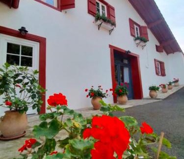 Helette House | Au coeur du Pays Basque entre Mer et Montagne