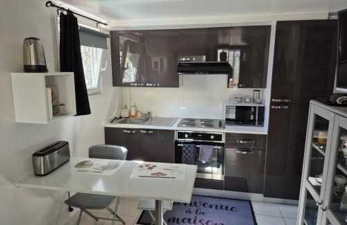 Champigny-sur-Marne House | Au coin tranquille