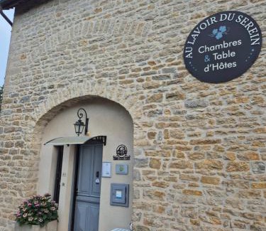 Saint-Germain-les-Arlay Bed & Breakfast | Au Lavoir du Serein "La Billaude" et "La Langouette"