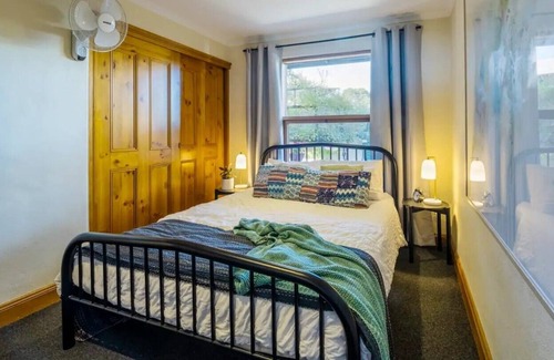 Hay Valley House | Tranquil 3BR, 2BA house in Hay Valley: your peaceful escape awaits!