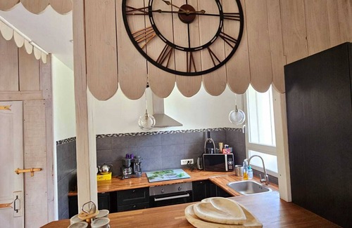 Essuiles House | Au Refuge des 3 Ours