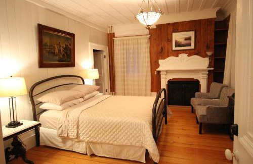 Saint-Pacome Hotel | Auberge Comme au premier jour