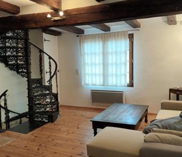 Varen House | AUBERGE dans LES GORGES DE L'AVEYRON