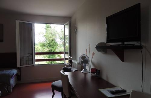 Aicirits-Camou-Suhast House | Auberge Denena Logis