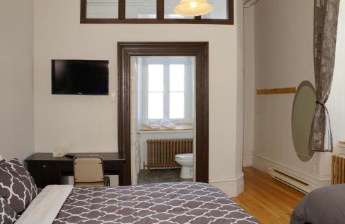 Saint-Casimir Hotel | Auberge du Couvent