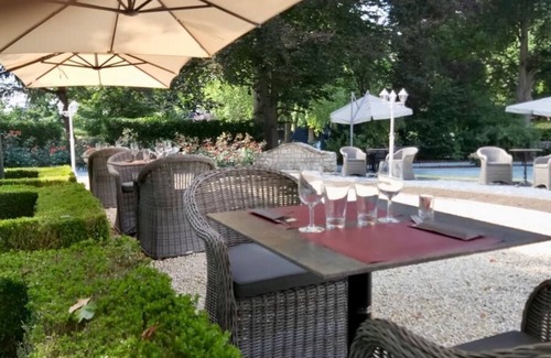 Enghien Hotel | Auberge du Vieux Cedre