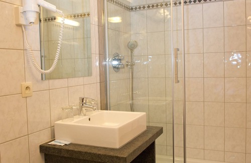 Orchimont House | Auberge Saint Martin
