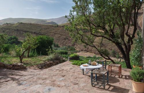 Tabant House | Auberge Sremt