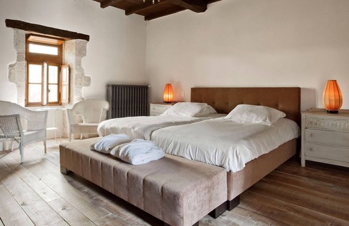Saint-Caprais-de-Lerm Other | Authentic chateau near Agen with sauna