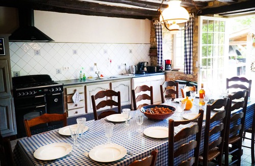 Domme House | Authentic and comfortable house with heated indoor pool (from April to November)